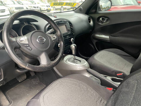2011 Nissan JUKE S