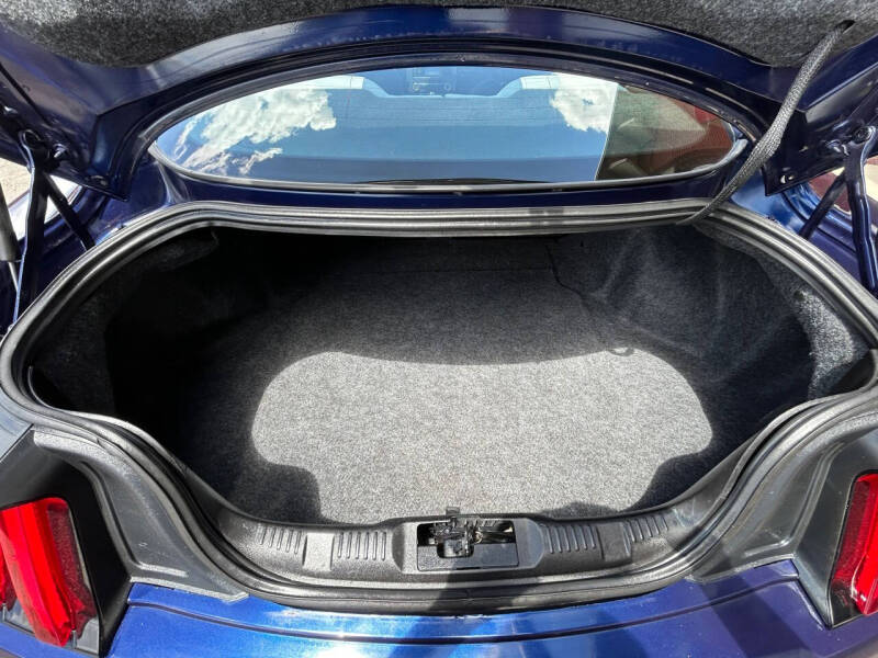 2020 Ford Mustang