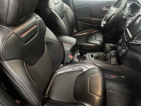 2019 Jeep Cherokee Trailhawk