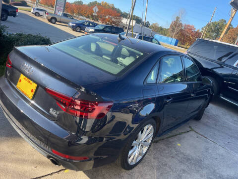 2018 Audi A4 2.0T quattro Premium
