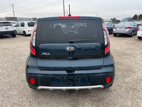 2017 Kia Soul +