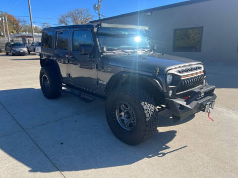 2017 Jeep Wrangler Unlimited for sale at Tigerland Motors in Sedalia MO