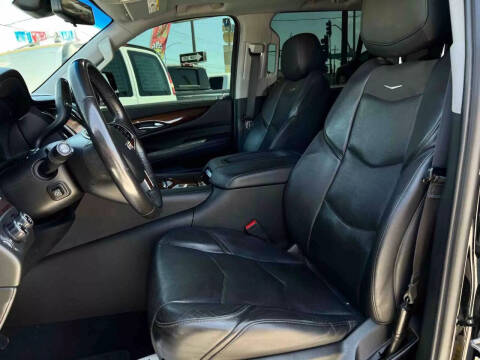 2020 Cadillac Escalade Luxury