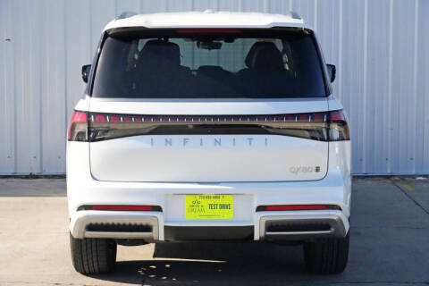 2025 Infiniti QX80 Sensory