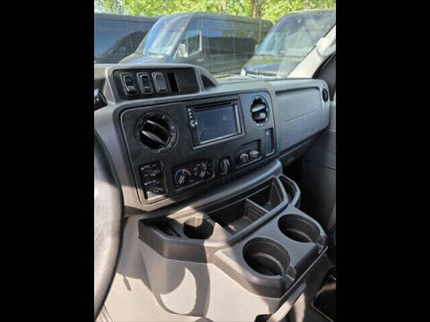 2014 Ford E-Series