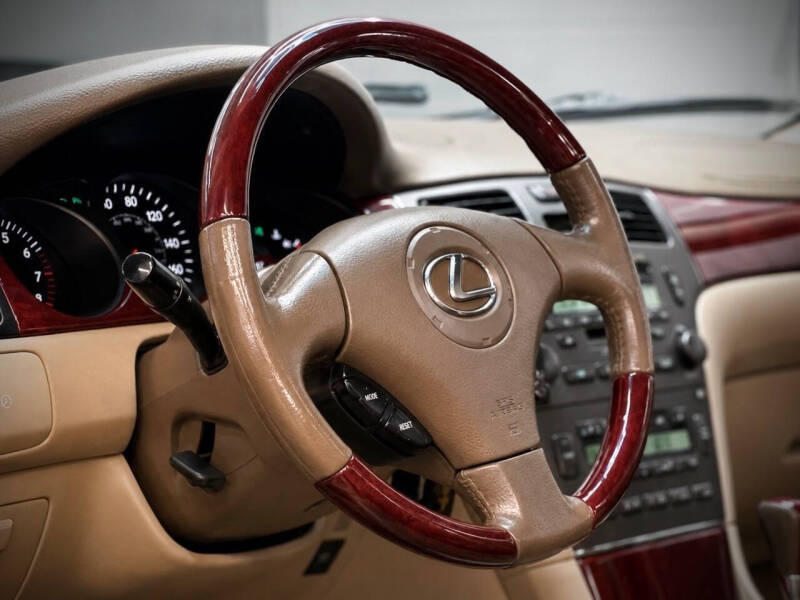2003 Lexus ES 300