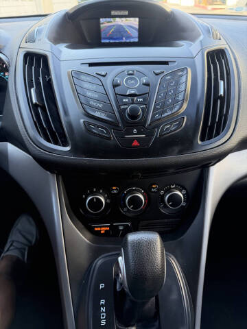 2015 Ford Escape SE