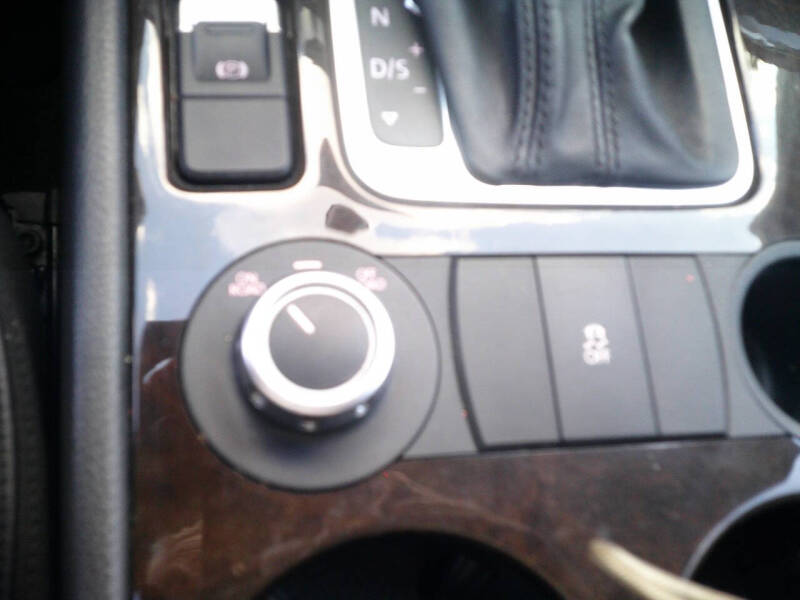 2014 Volkswagen Touareg TDI Sport