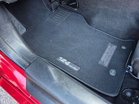 2017 FIAT 124 Spider Classica