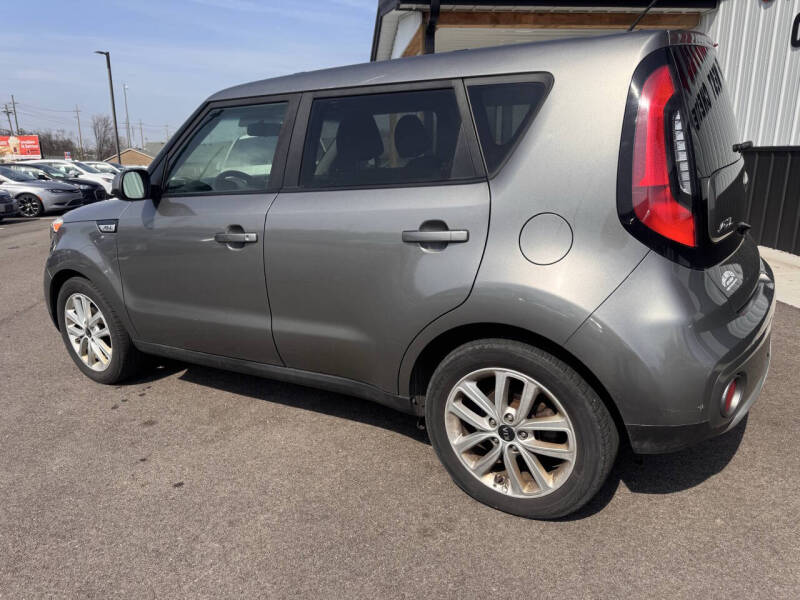 2018 Kia Soul +