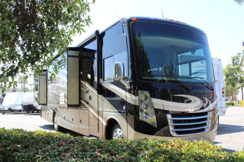 2015 Thor Industries Challenger 37DT