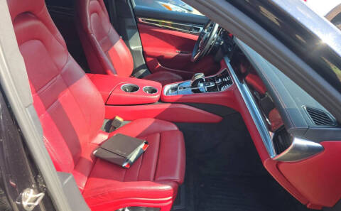 2018 Porsche Panamera