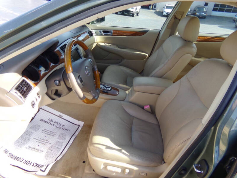 2005 Lexus ES 330