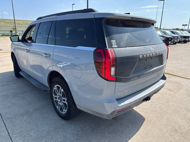 2026 Ford Expedition Active
