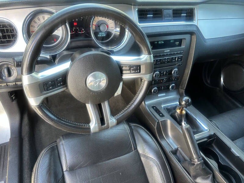 2012 Ford Mustang GT Premium