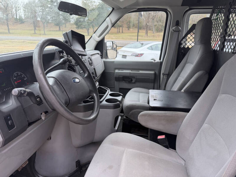 2012 Ford E-Series E-150