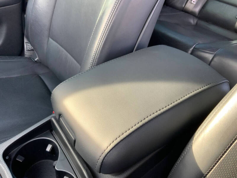 2012 Hyundai Genesis