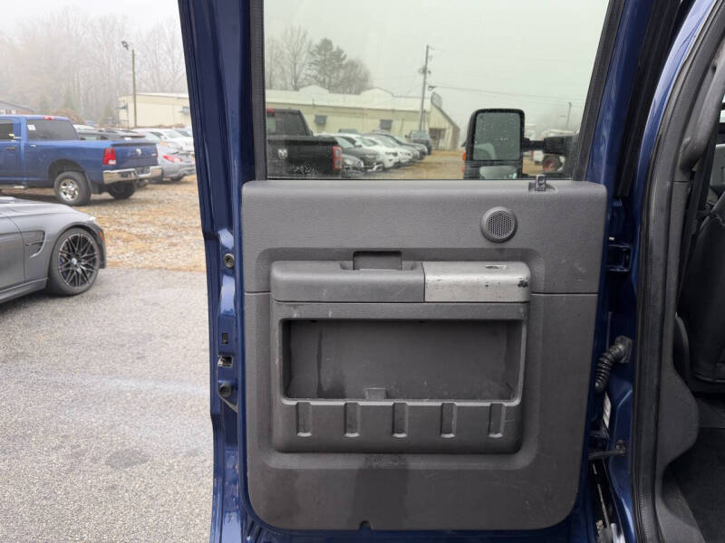 2012 Ford F-250 Super Duty Lariat