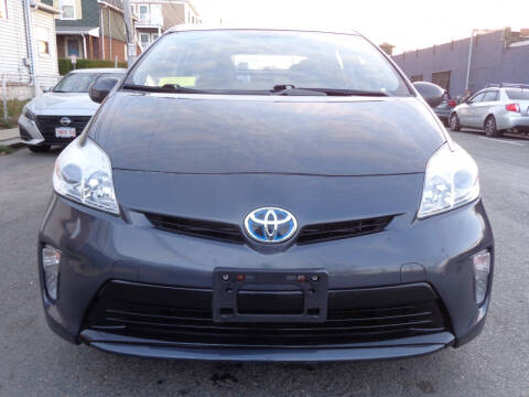 2013 Toyota Prius Three