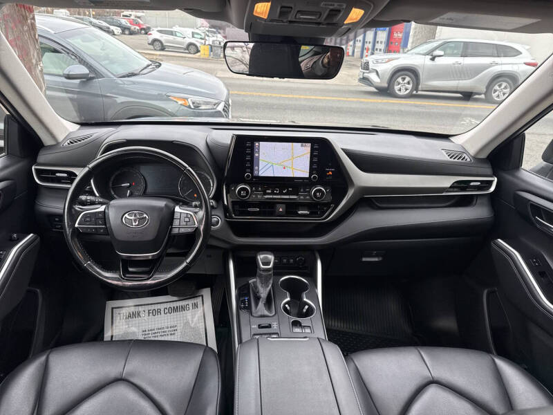 2020 Toyota Highlander XLE