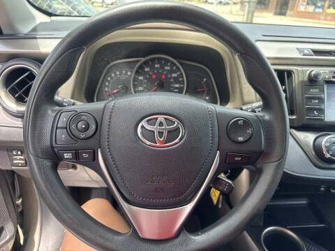 2015 Toyota RAV4 LE
