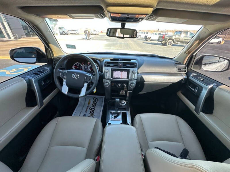2019 Toyota 4Runner SR5