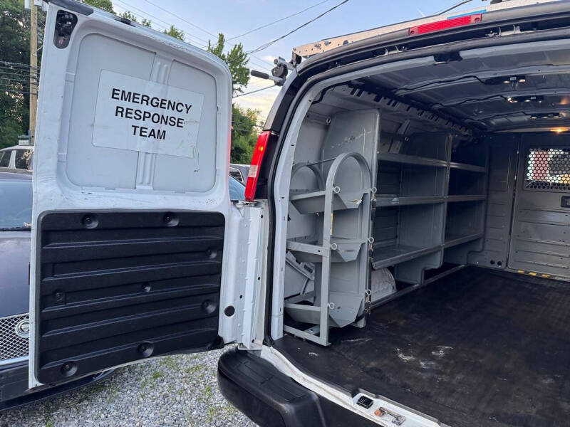 2017 Chevrolet Express 2500