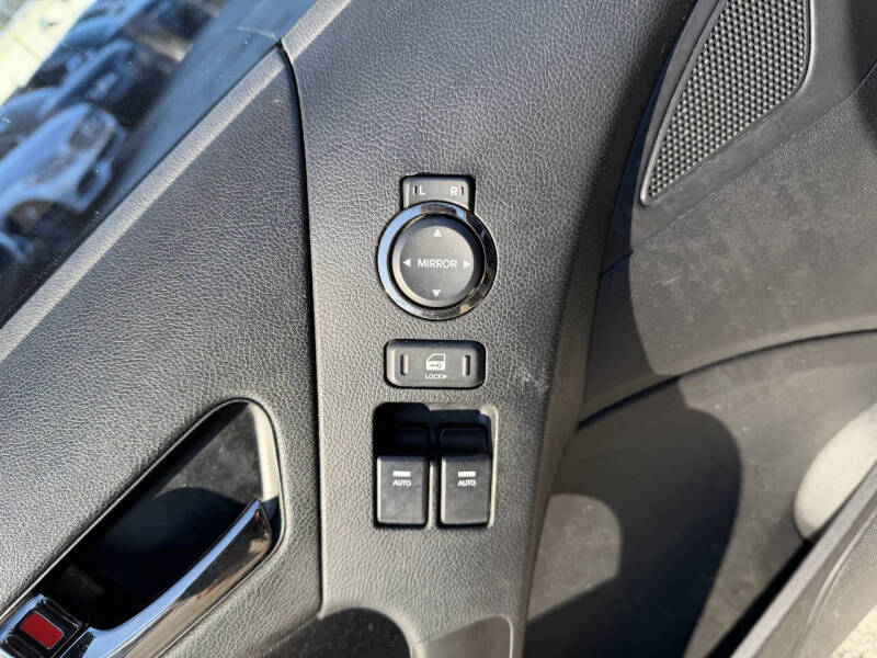2012 Hyundai Genesis Coupe 2.0T