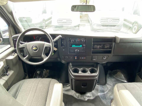 2023 Chevrolet Express 2500