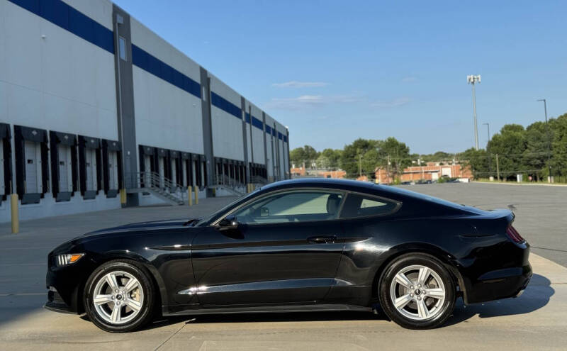 2016 Ford Mustang V6