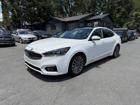 2017 Kia Cadenza Technology