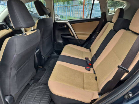 2017 Toyota RAV4 XLE