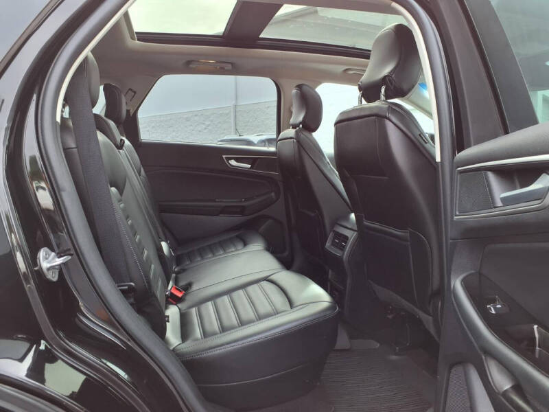 2019 Ford Edge SEL
