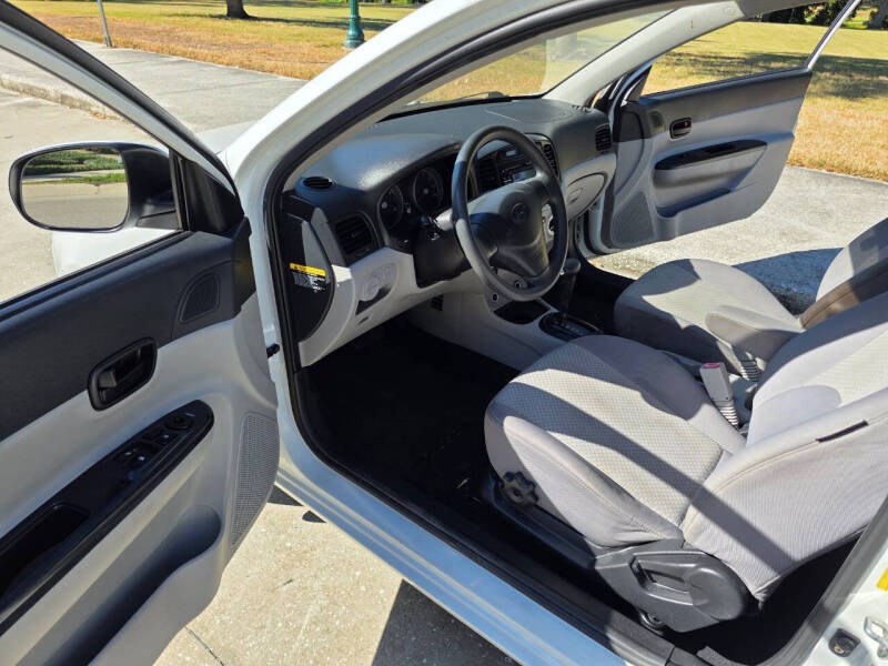 2010 Hyundai Accent GS