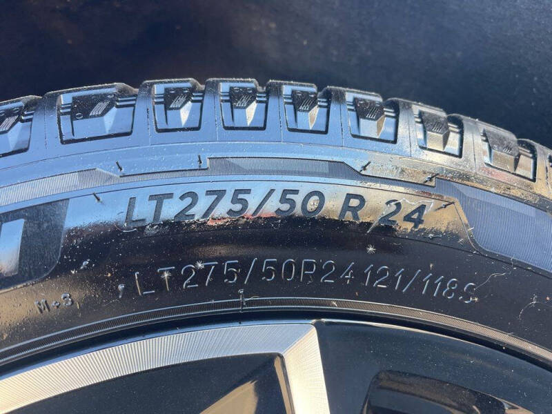 2024 GMC Sierra EV Denali Edition 1