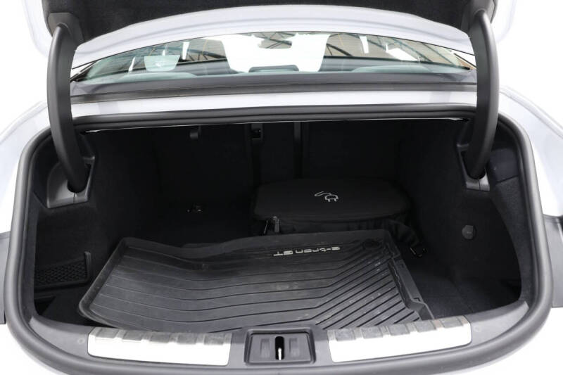 2022 Audi RS e-tron GT quattro