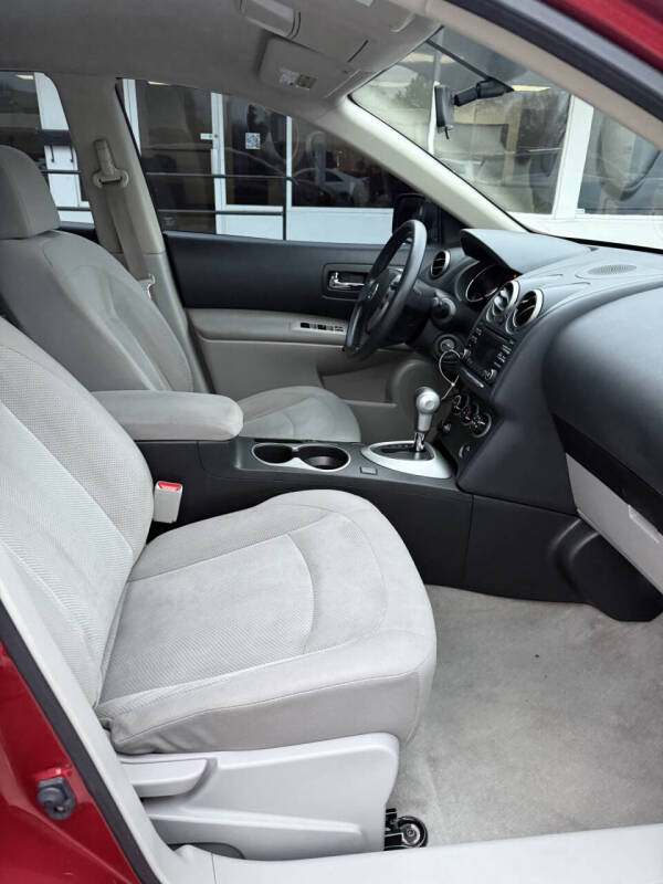 2014 Nissan Rogue Select S