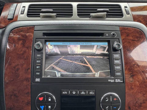 2011 Chevrolet Avalanche LTZ