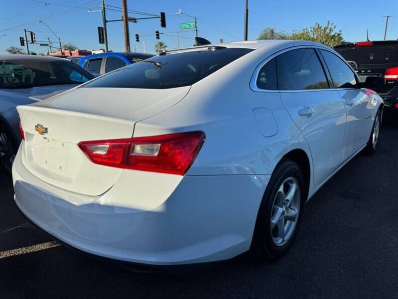 2017 Chevrolet Malibu LS