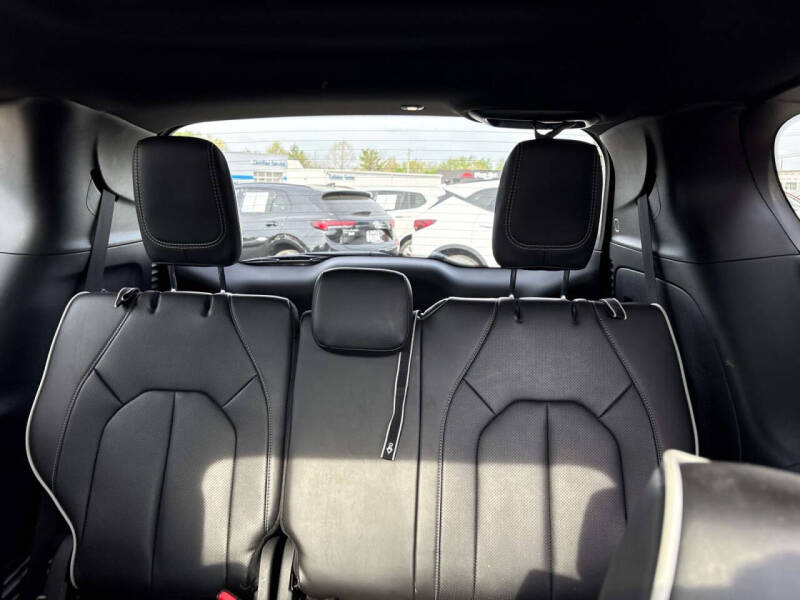 2026 Chrysler Pacifica Limited