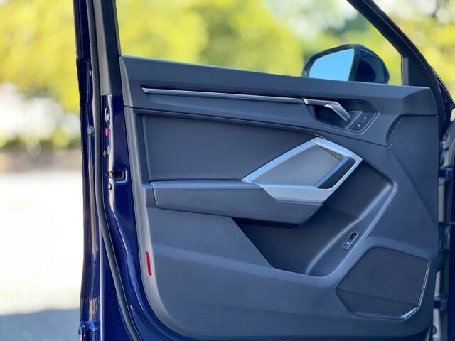 2021 Audi Q3 quattro Premium 40 TFSI