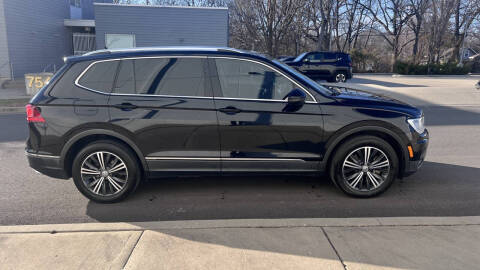 2018 Volkswagen Tiguan 2.0T SEL 4Motion