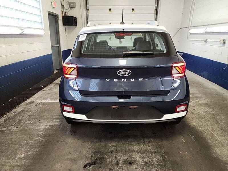 2025 Hyundai Venue Limited