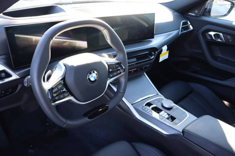 2025 BMW 2 Series 230i xDrive