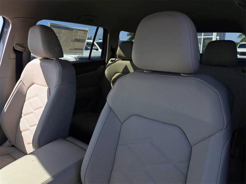 2026 Volkswagen Atlas SE