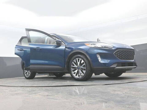 2020 Ford Escape Titanium