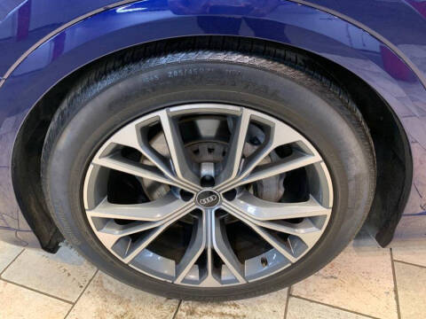 2021 Audi Q8 quattro Prestige 55 TFSI