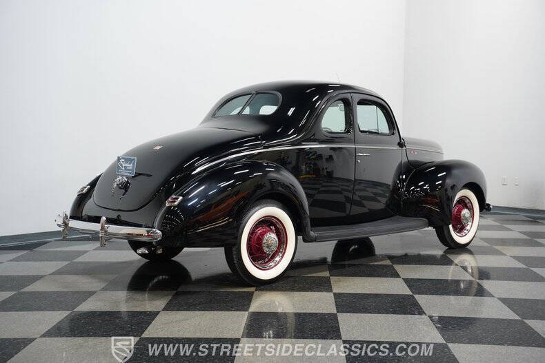 1940 Ford Deluxe