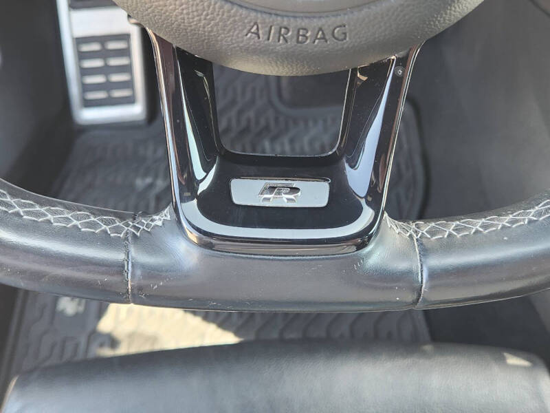 2019 Volkswagen Golf R 4Motion