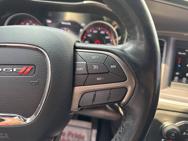 2019 Dodge Charger SXT